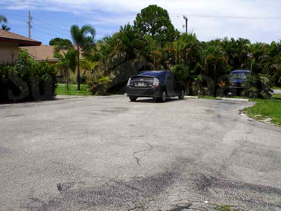 SPANISH VILLAS Uncovered Parking